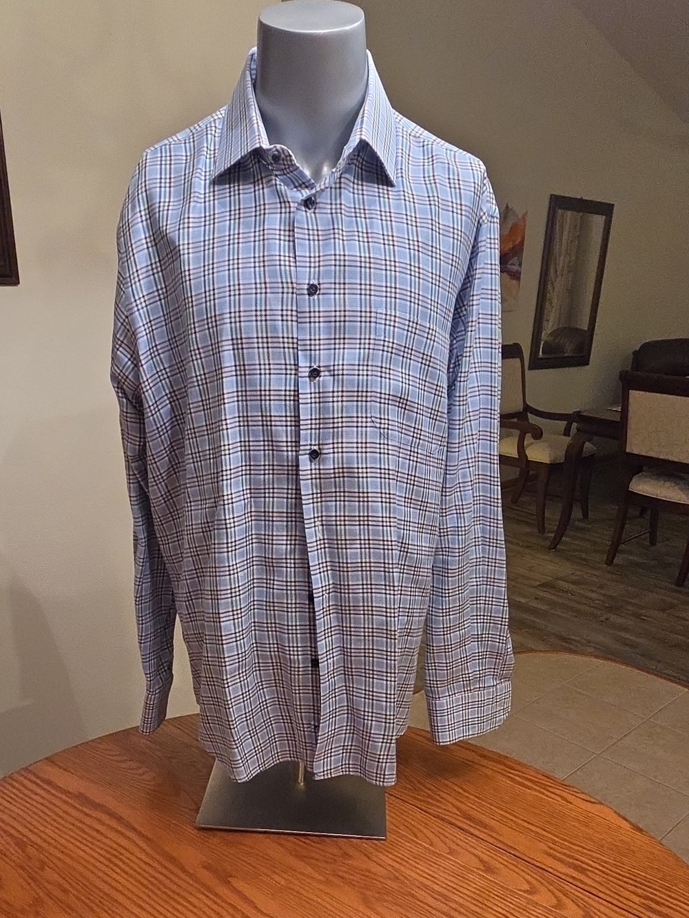 Hagen Men's XL Blue Plaid Long Sleeve Button-Up  Blue Plaid Button-Up Shirt